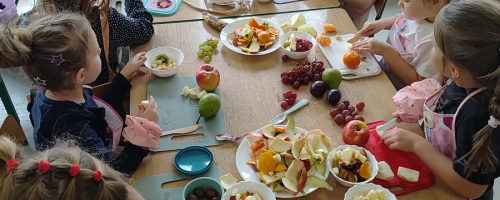 Dzień owoców i warzyw sezonowych Pszczółki